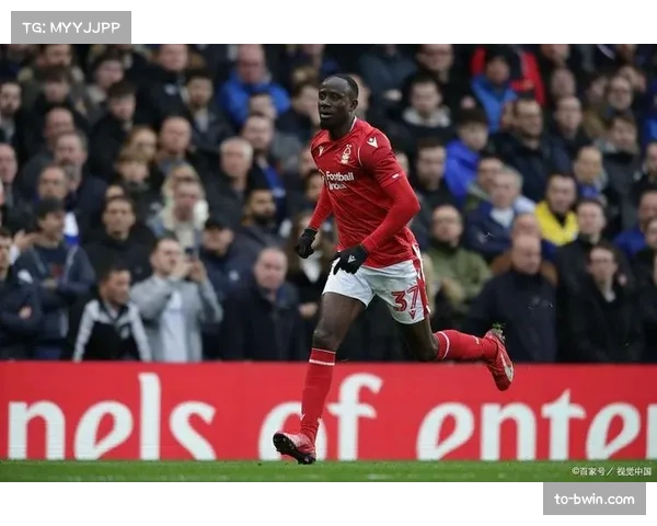 诺丁汉森林吉马良斯腿筋撕裂重伤,中场组织核心缺阵 诺丁汉森林吉马良斯腿筋撕裂重伤,中场组织核心缺阵