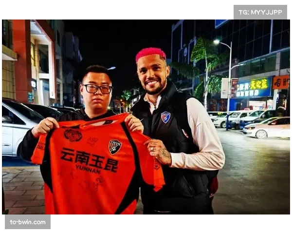 云南玉昆防线前提战术风险高 对手断球后易获单刀机会 云南玉昆防线前提战术风险高 对手断球后易获单刀机会